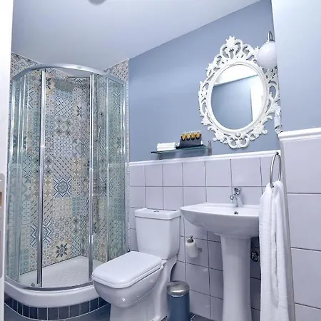 Retro Luxury Hotel apartamentowy Olympiakí Aktí