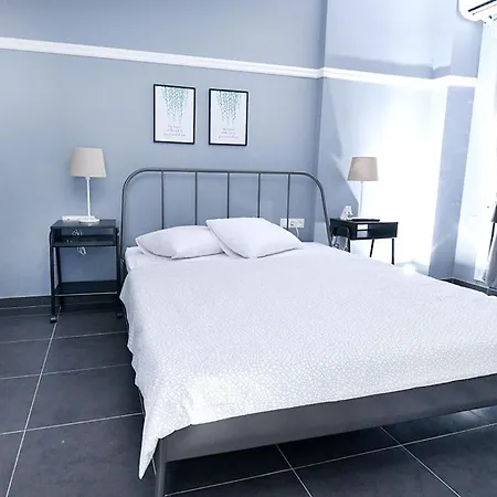 Retro Luxury 아파트호텔 Olympiakí Aktí