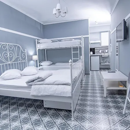 아파트호텔 Retro Luxury Olympiakí Aktí