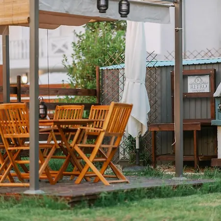 Retro Luxury 아파트호텔 3*