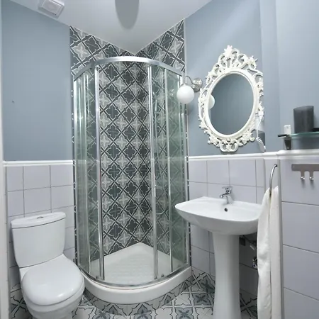 Retro Luxury 아파트호텔 3*