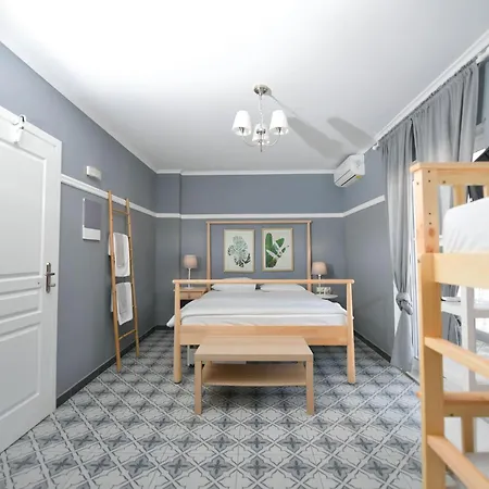 Hotel apartamentowy Retro Luxury 3*
